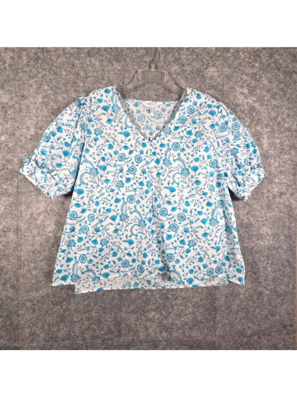 Draper James Blue White Floral Paisley V Neck Puff Sleeve Top Size XXL - Picture 2 of 10